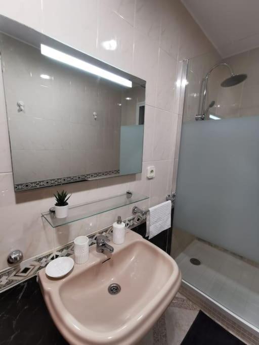 Cdz - Arteaga- Two Rooms With Queen Bed Cadiz Exterior photo